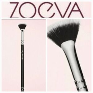 Zoeva #137 Petit Fan Brush